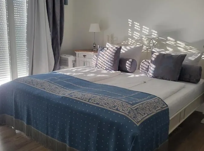 アパートホテル Balthazar Iphofen, Ohne Fruehstueck, Naehe Marktplatz, Knauf Gips Kg Und Connekt, Weingut Wirsching, Tv Mirroring 55